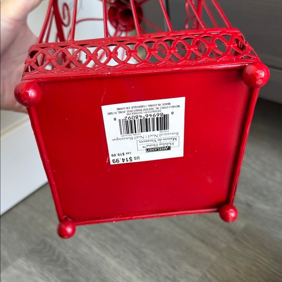 Set of 4 Christmas Decor Items - Picture 11 of 11